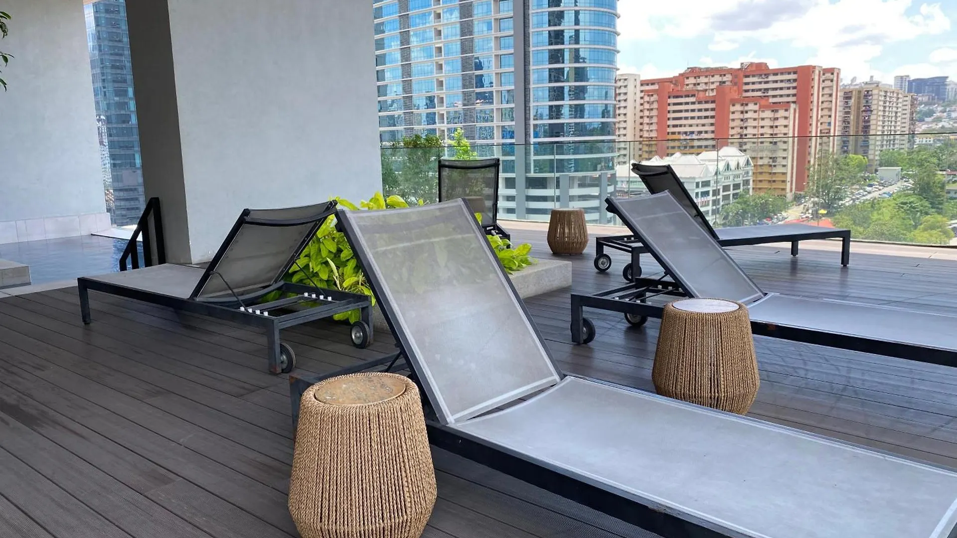 아파트 Lynhomes 213 The Establishment Bangsar Kl Sentral Studio Loft 쿠알라룸푸르 말레이시아
